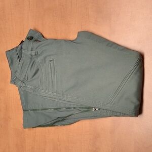 5.11 Tactical Green Wildcat Pants size 0